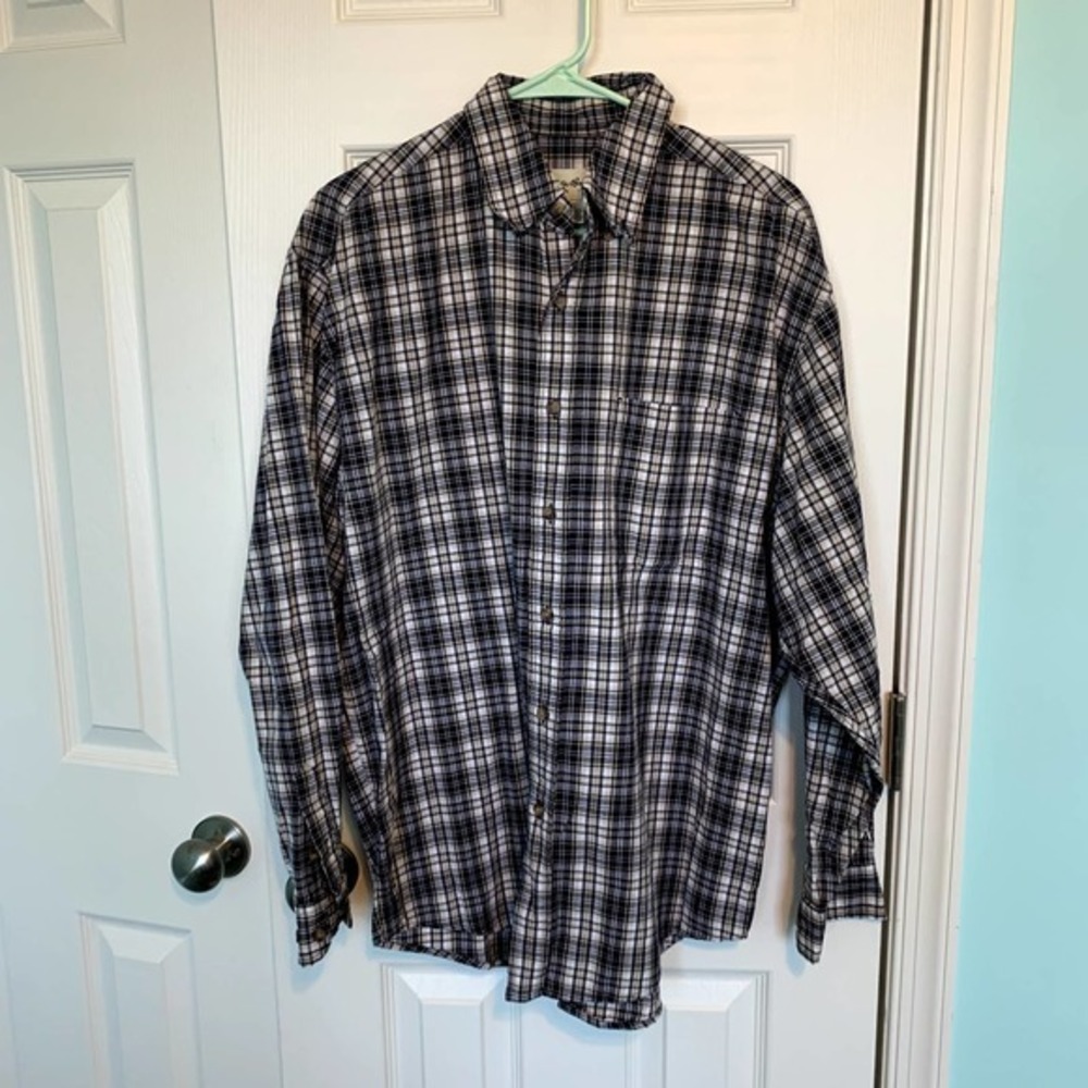 Eddie Bauer Men's Size Medium Black Cream Plaid Button Down Shirt